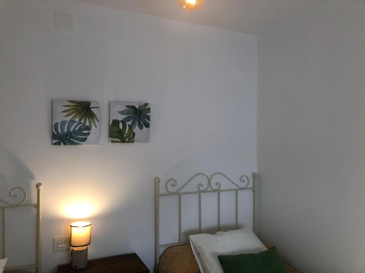 Villas Santa Ana Кониль-де-ла-Фронтера Экстерьер фото